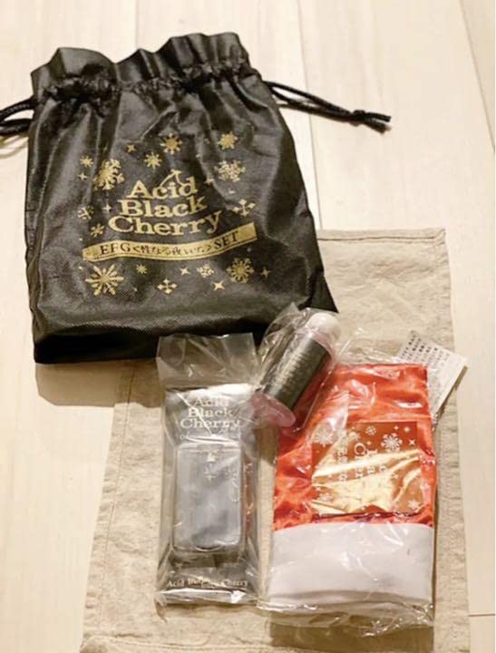 レア品あり】Acid Black Cherry 73点セット Amazon.co.jp: クリスマス