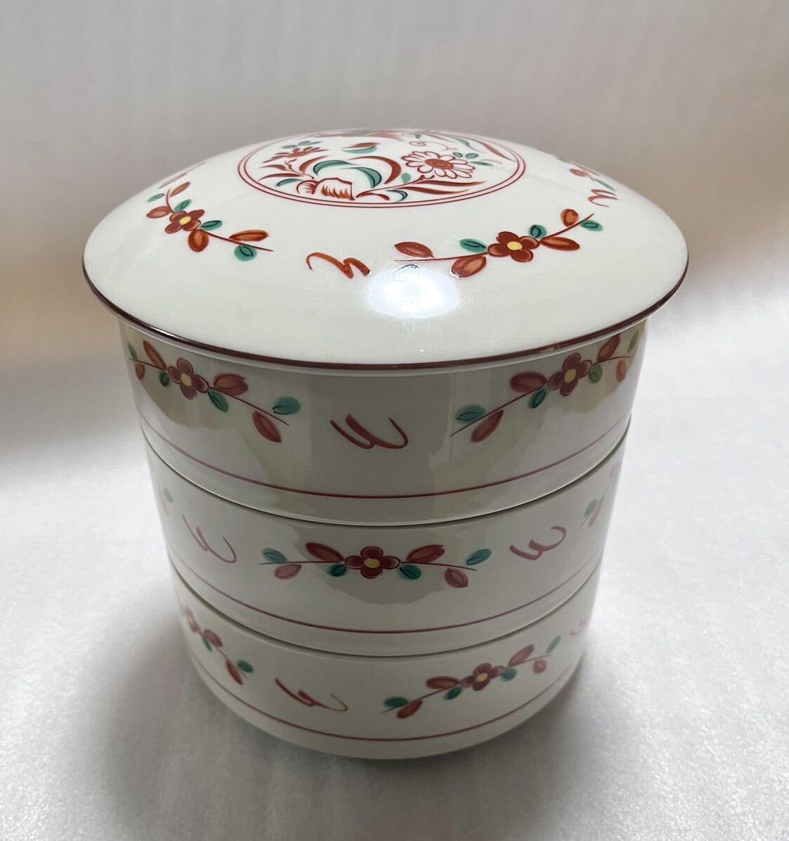 鉢□平安【陶峰造】染付古代紋三段重鉢 手描き 花唐草紋 京焼 清水焼