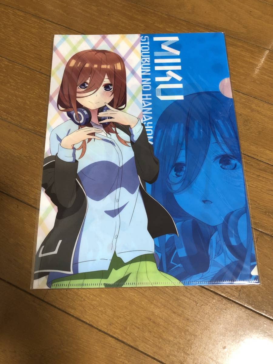 Amazon.co.jp: クリアファイル 五等分の花嫁 一花 二乃 三玖 四葉 五月