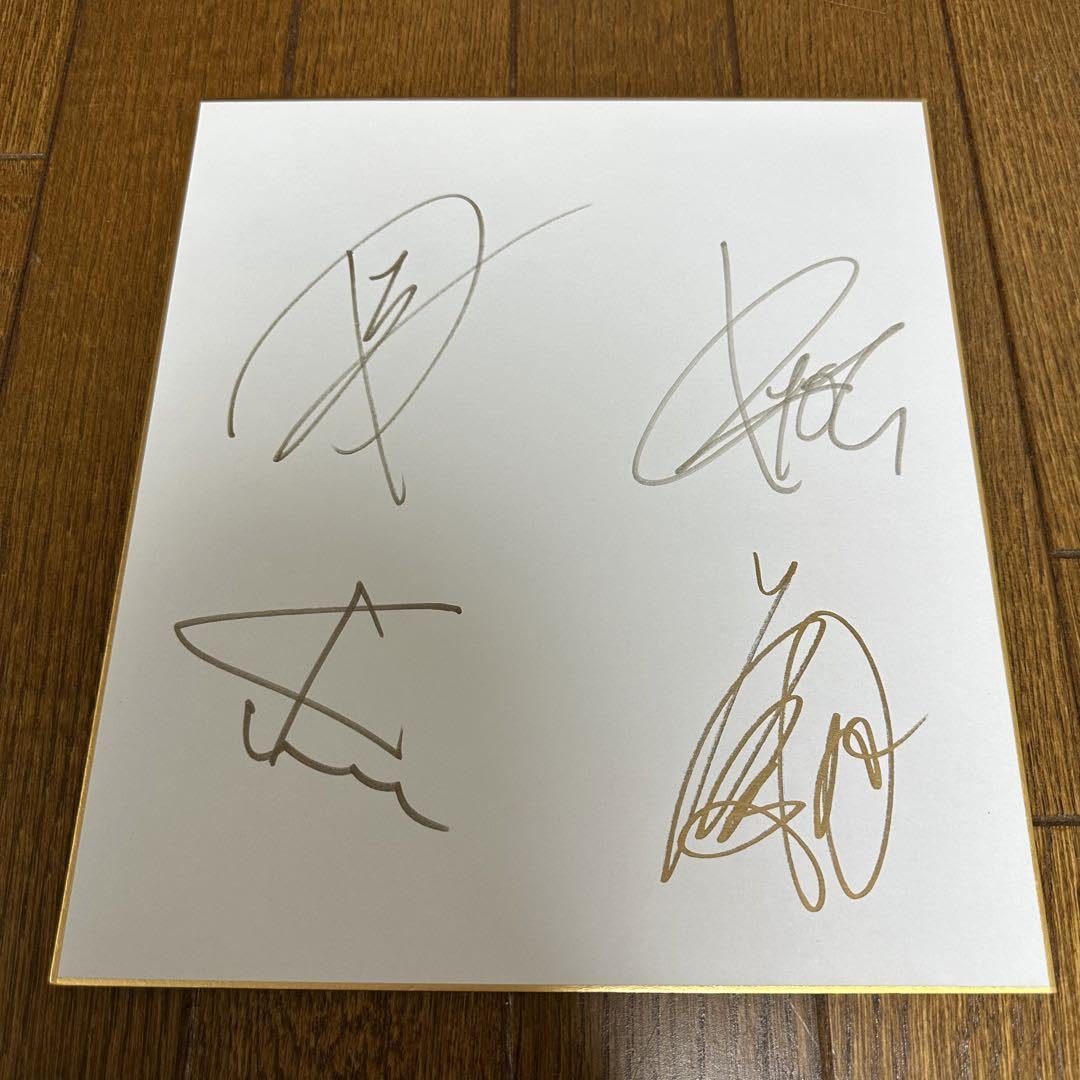 ONE OK ROCK メンバーサイン ONE OK ROCK TAKAサイン ONE OK ROCK