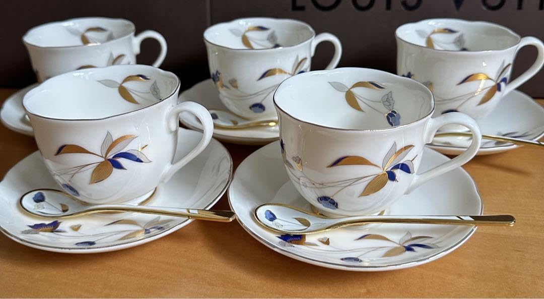 未使用！有田焼金襴手青藍窯カップ＆ソーサー2客セット 有田焼 青藍窯