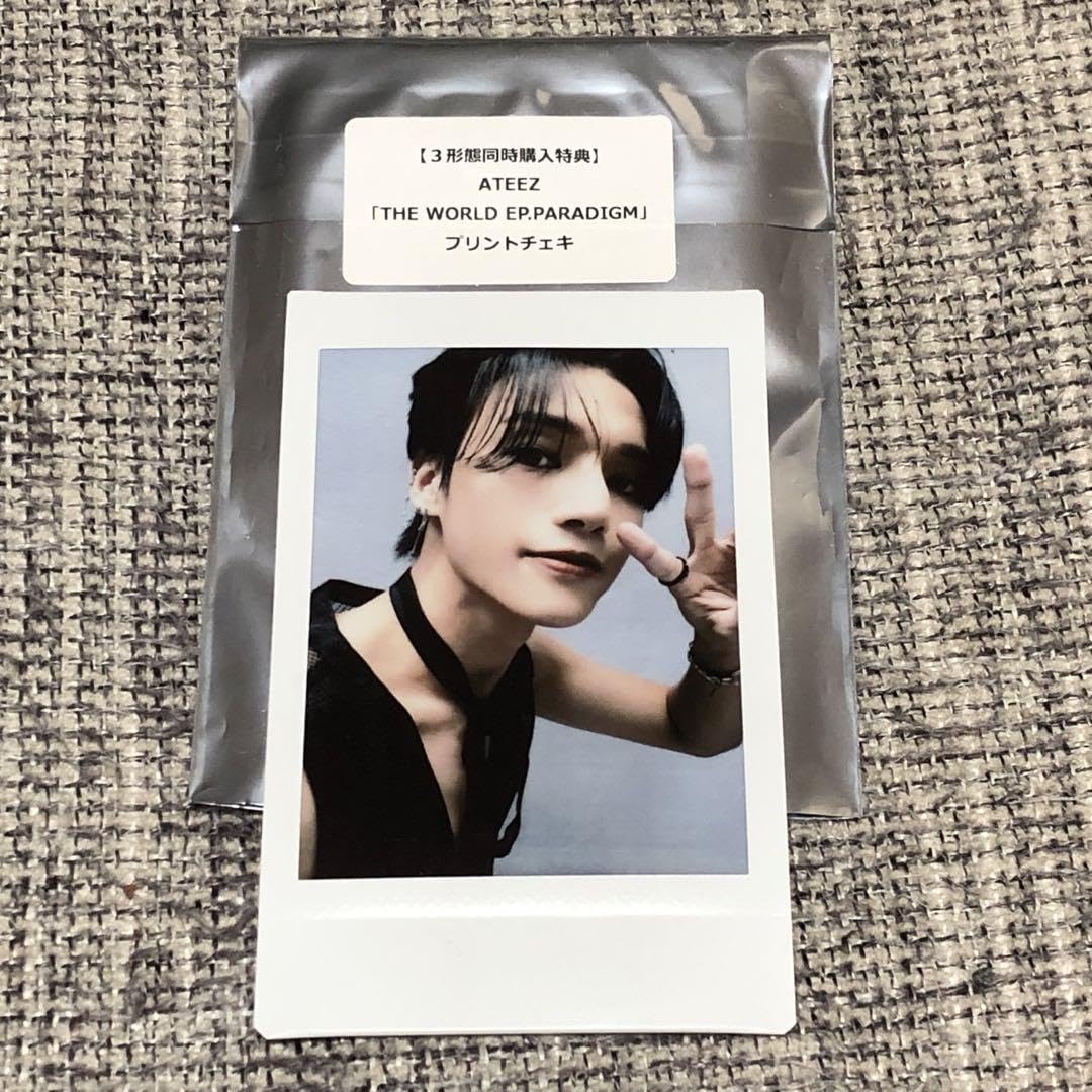 Loossemble EVERLINE 直筆サイン ポラロイド ヨジン Loossemble