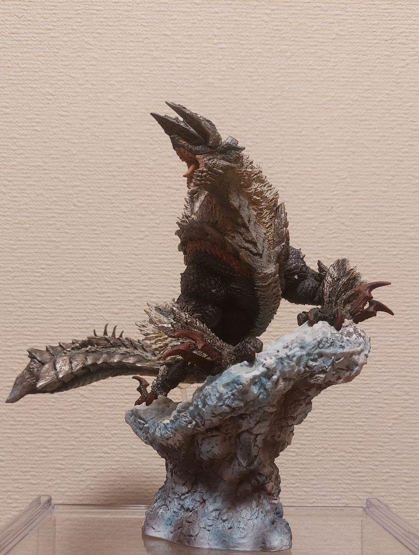 獄狼竜 ジンオウガ亜種 カプコンフィギュアビルダー クリエイターズモデル