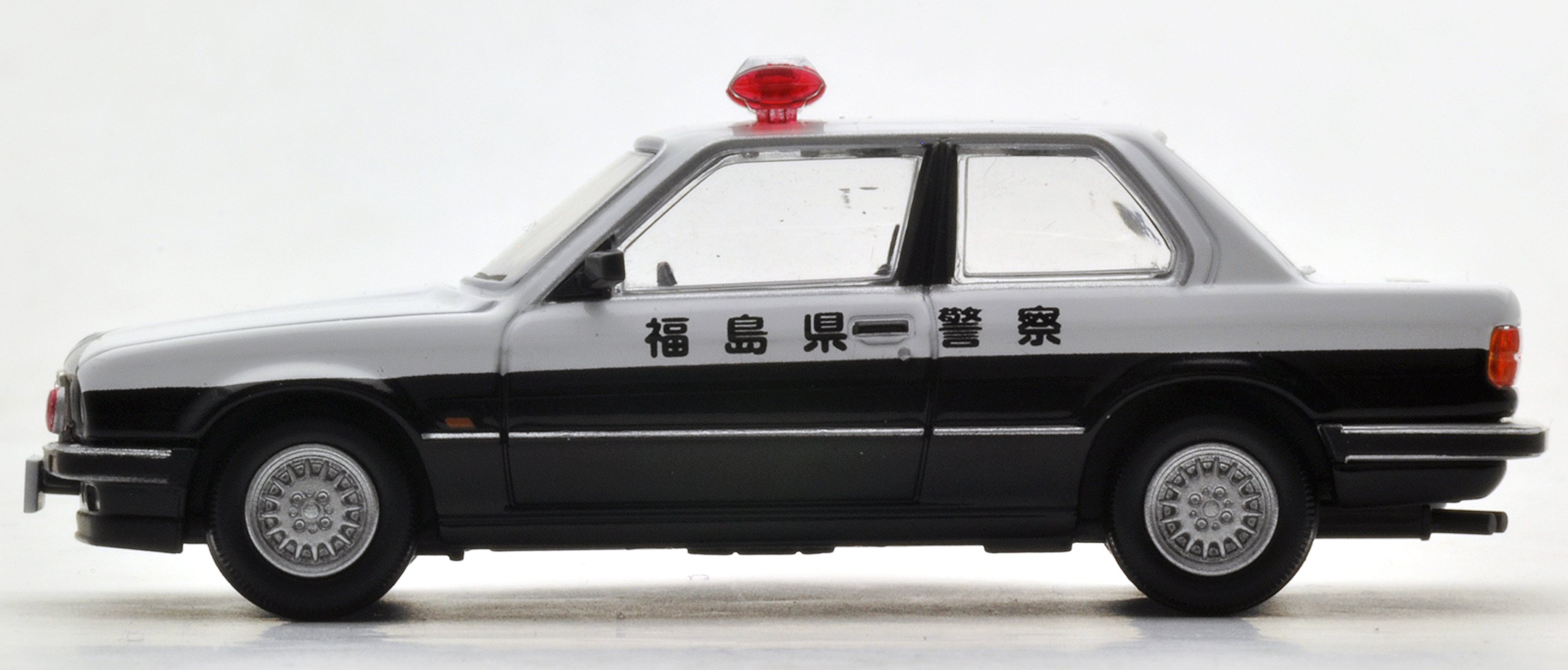 新品】TOMICALIMITEDVINTAGENEO BMW 325i 2ドア 新品