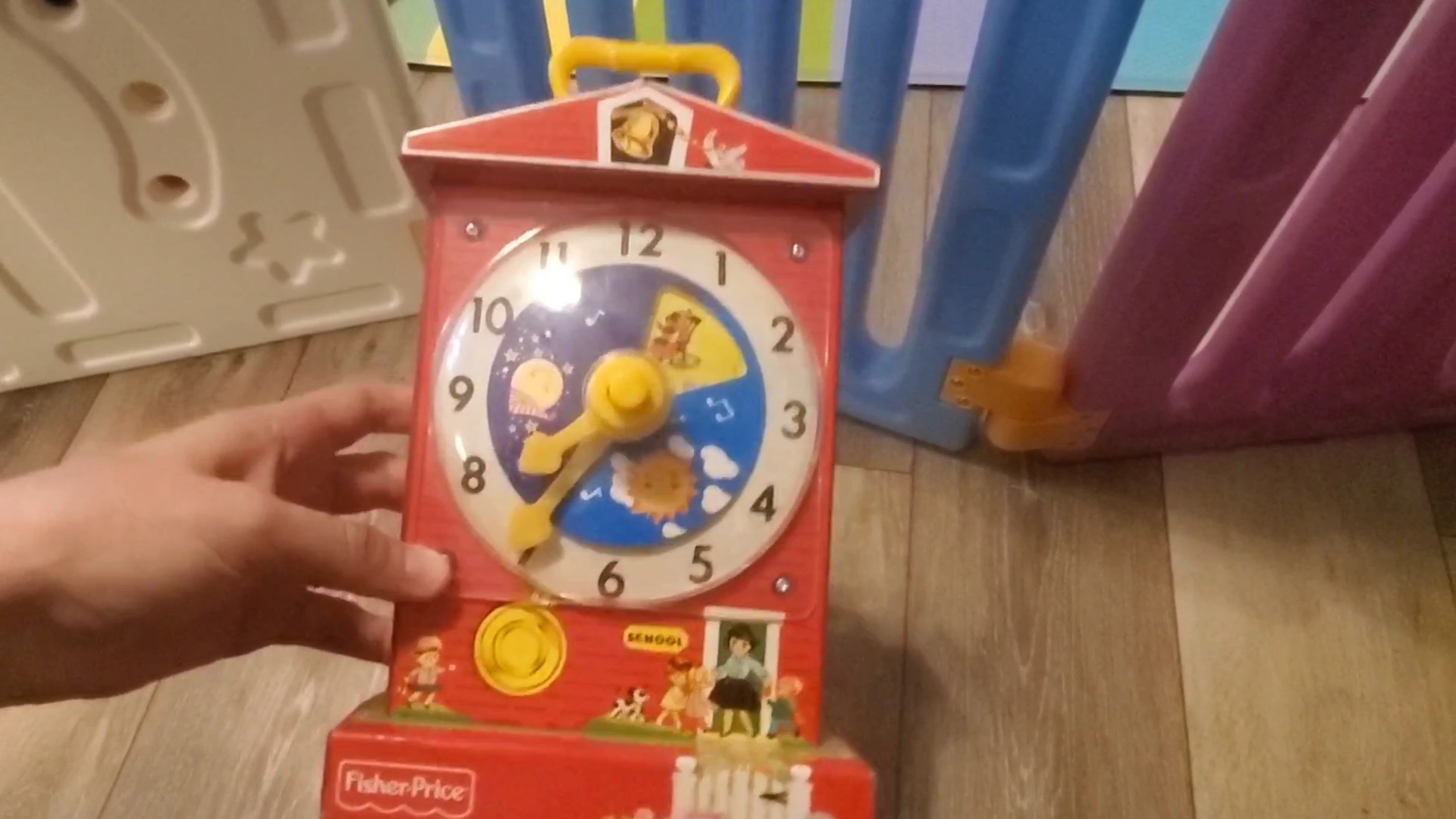 Watch Quick Demo Of The Fisher Price Classic Teaching Clock on
