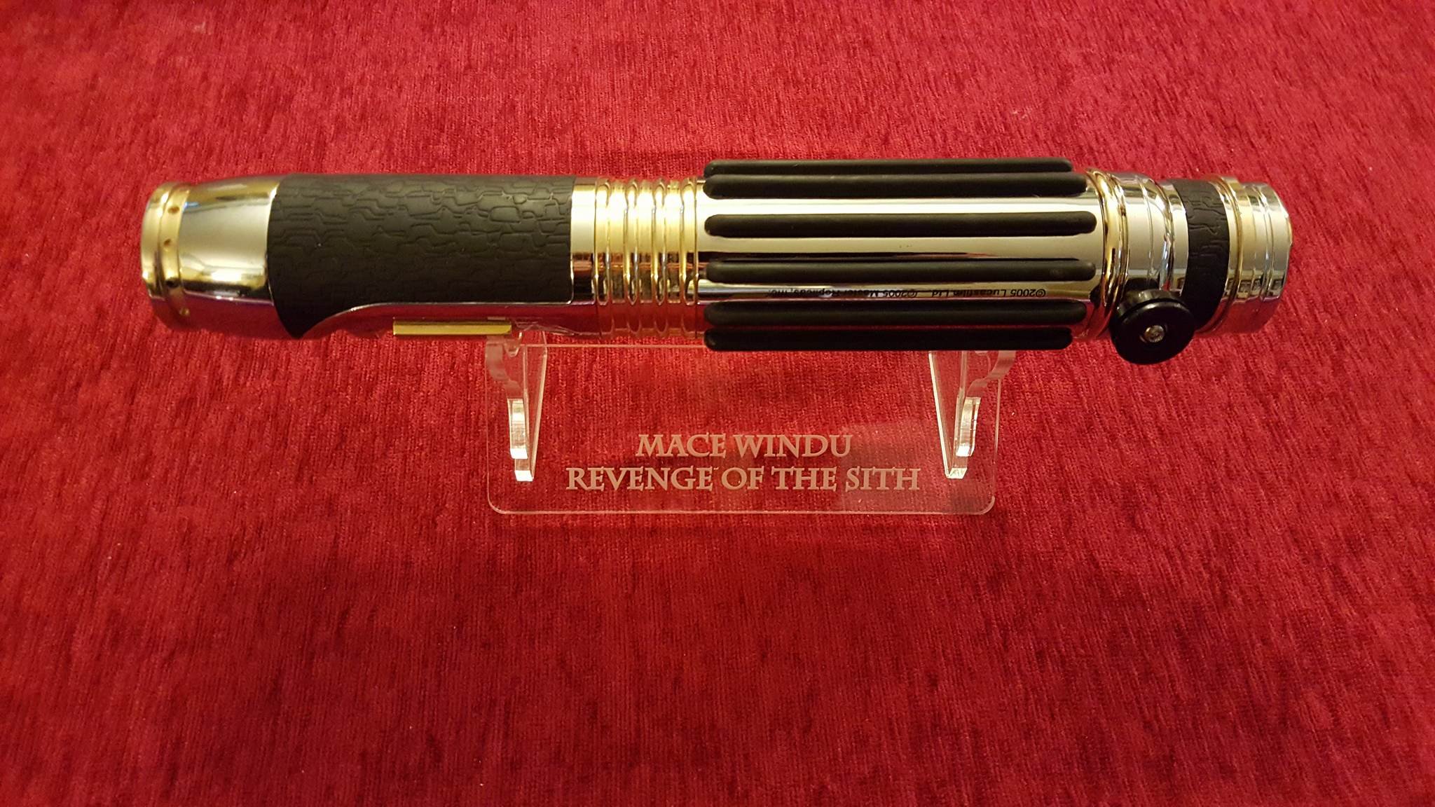 カスタムライトセーバー メイス・ウィンドゥ スターウォーズ STAR WARS