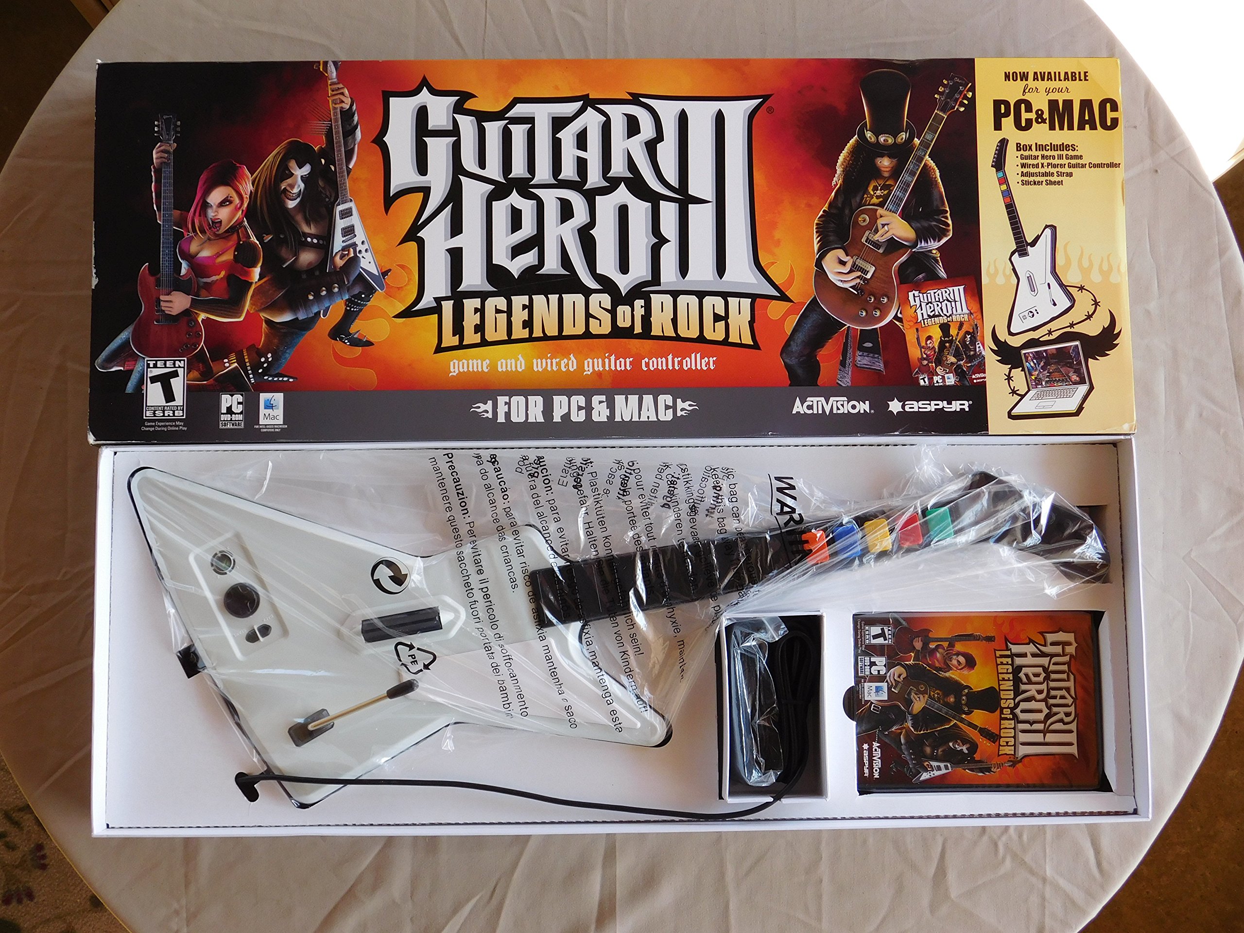 Amazon.com: Guitar Hero III: Legends of Rock Bundle With Guitar