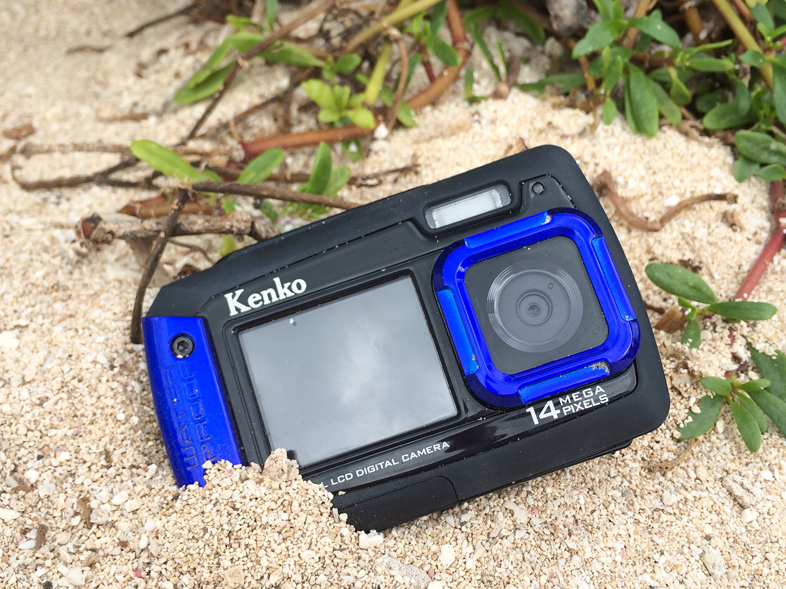 Amazon | Kenko 防水デュアルモニターデジタルカメラ DSC1480DW IPX8