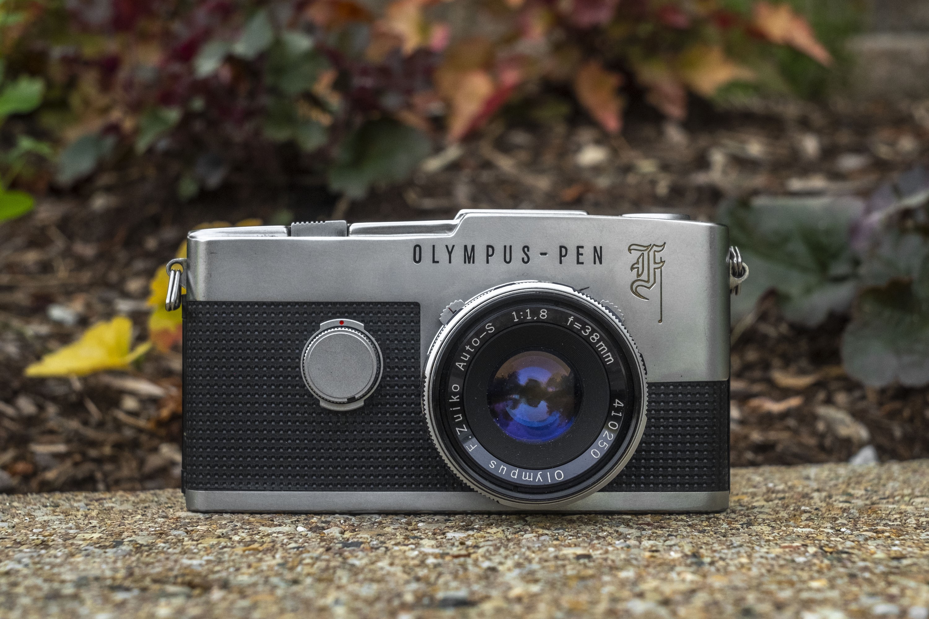 OLYMPUS PEN F FT + F.ZUIKO Auto-S 38mm F1.8 美品