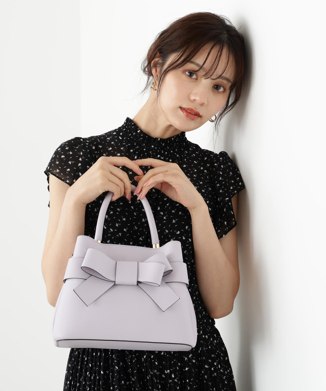 バッジ the body shop レッド リボン バッジ the body shop レッド