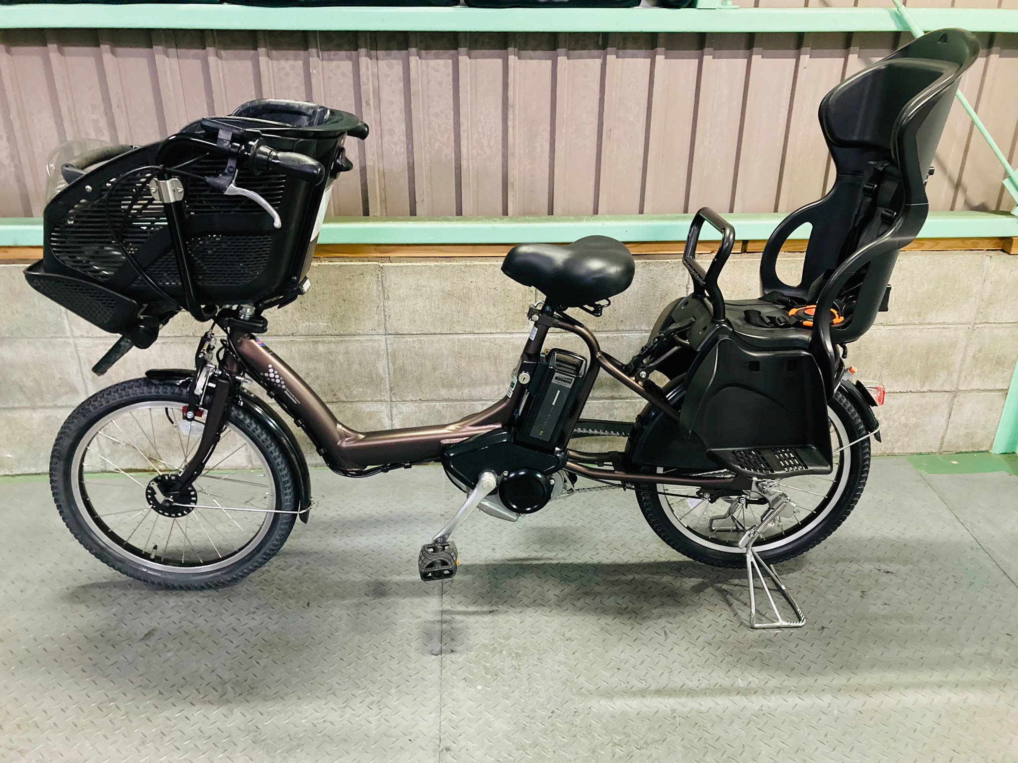 ブリジストン アンジェリーノ 20インチ 3人乗り 8.7ah 高年式 電動