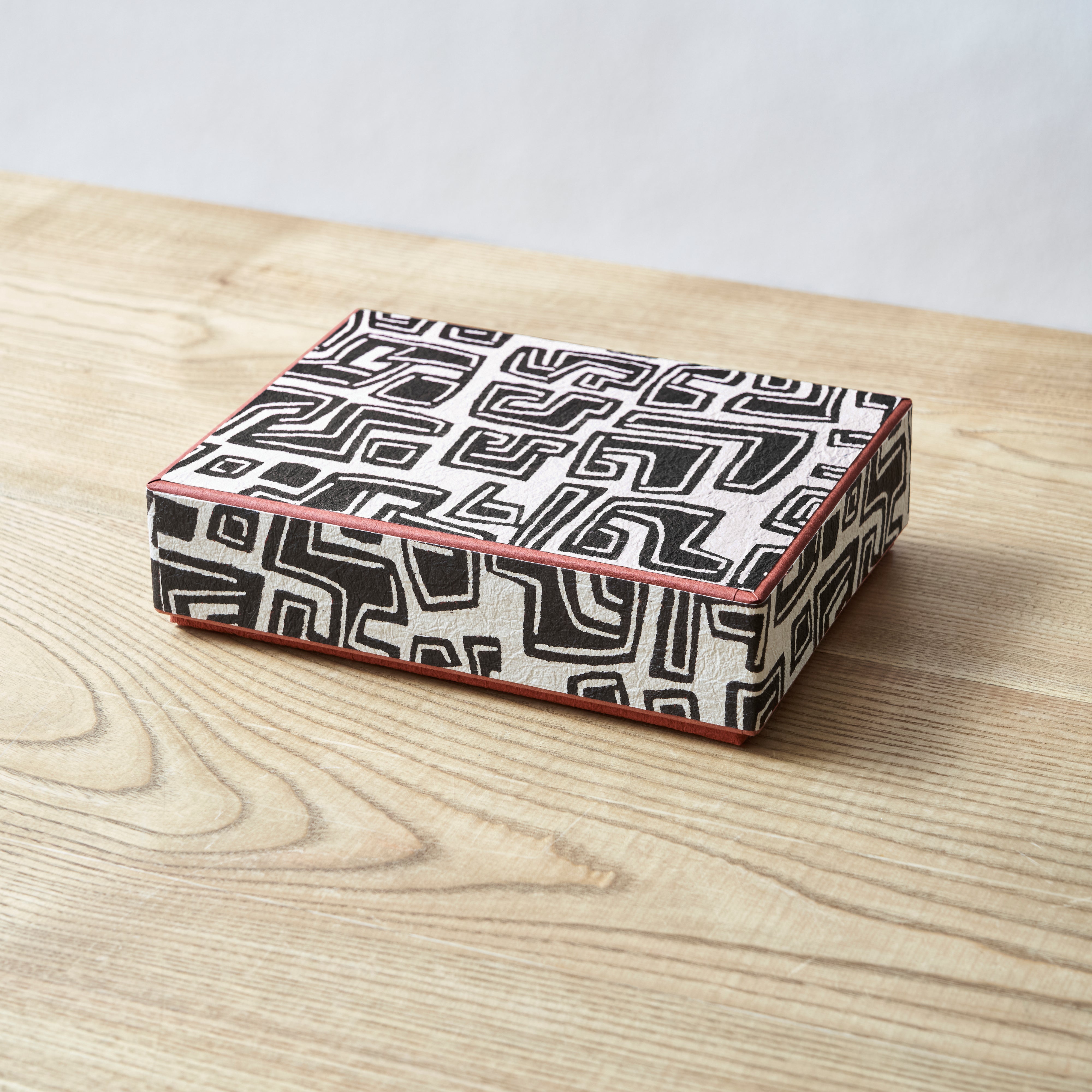 MOGI×桂樹舎 / 別注 和紙製箱