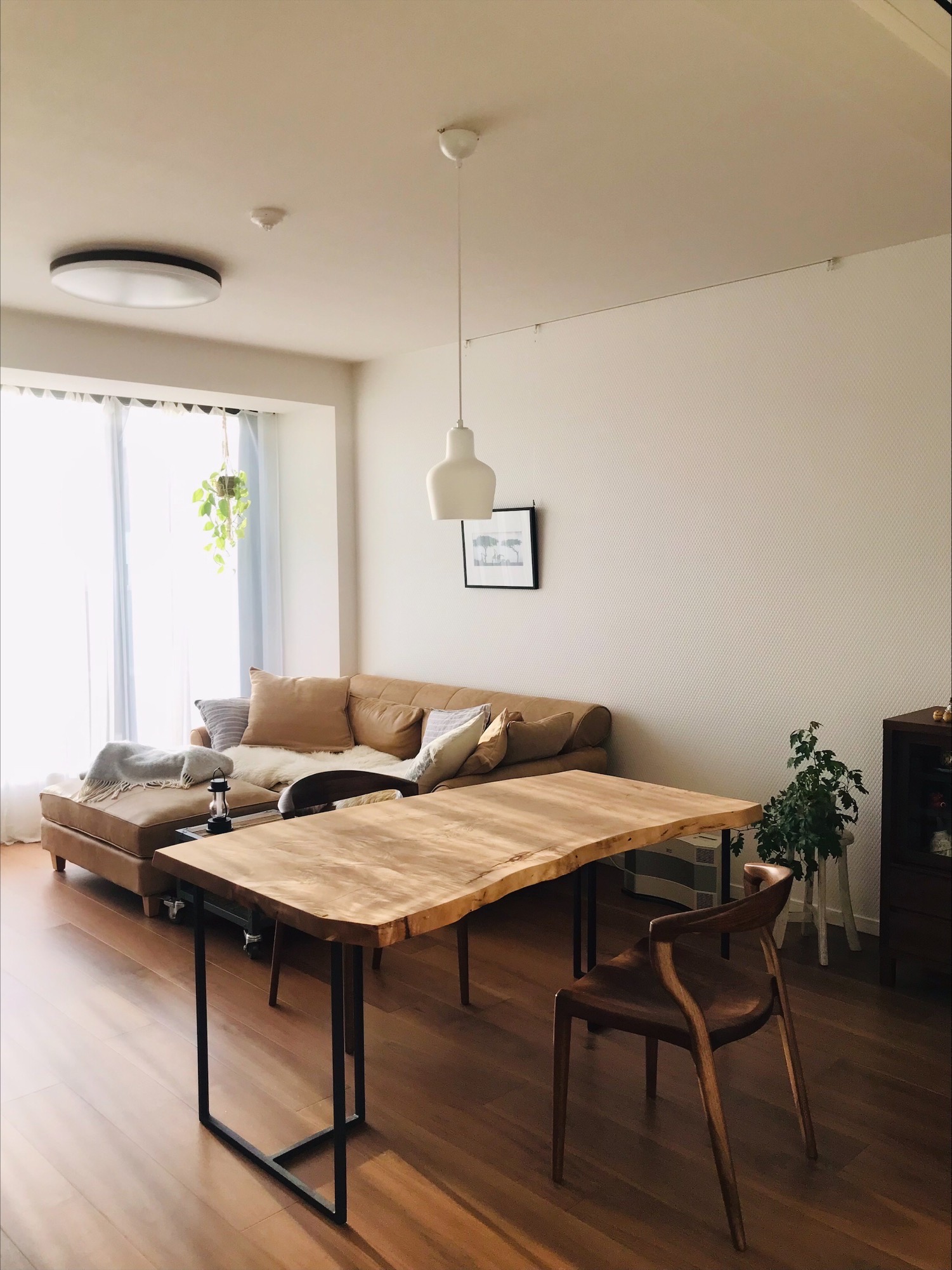 欅無垢一枚板ダイニングテーブルオイル仕上げアイアン脚