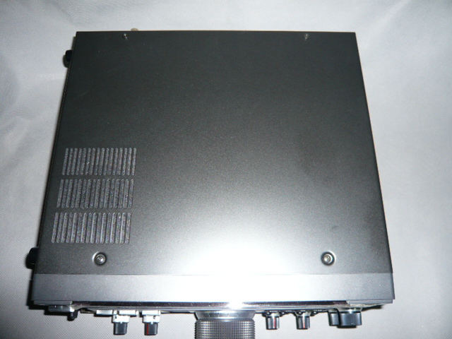 YAESU FT-655 24/28/50MHzトランシーバー YAESU FT-655 24/28/50MHz