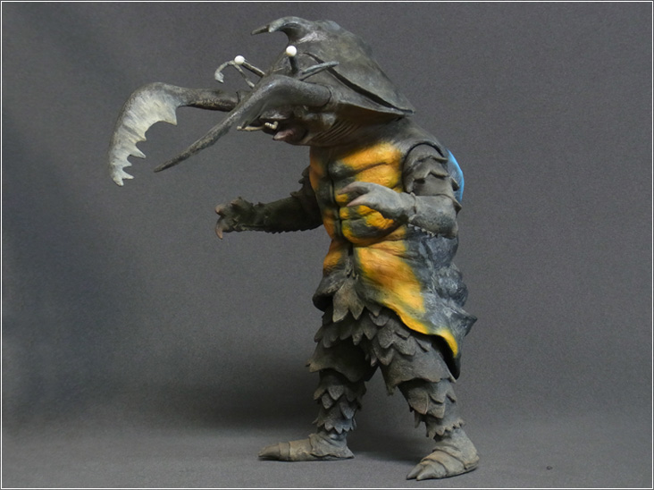 ウルトラマンシリーズ 磁力怪獣アントラー ソフビ人形 ウルトラマン