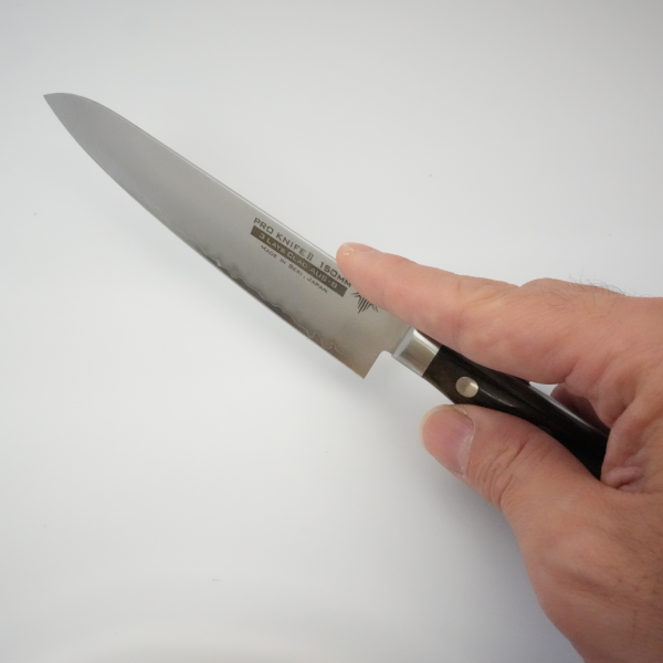 Items | Pro Knife Ⅱ 150mm | Muthos Homura | 最新技術を駆使し、他