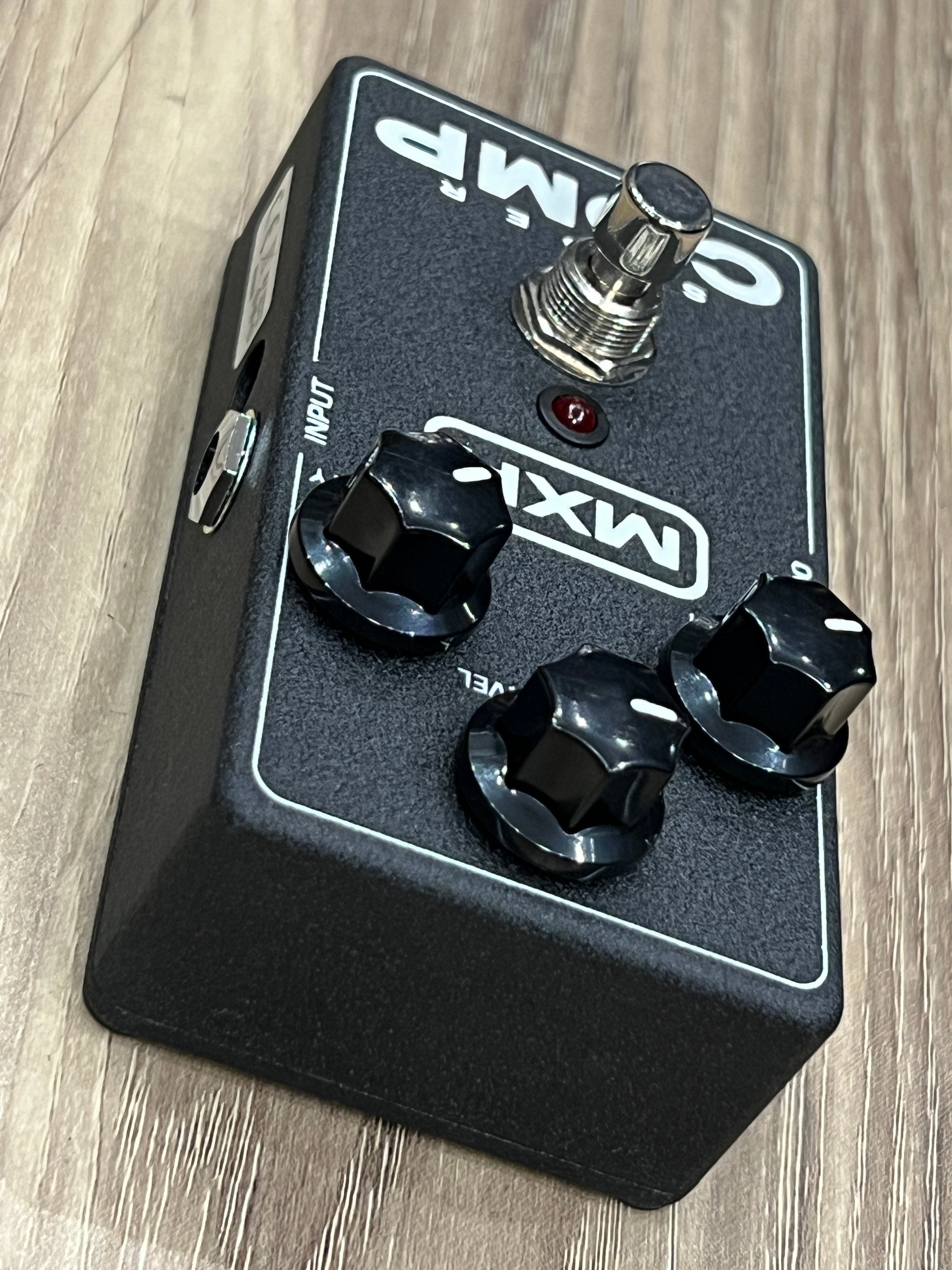 MXR Super Comp M-132 Compressor Pedal – nafiriguitar.com