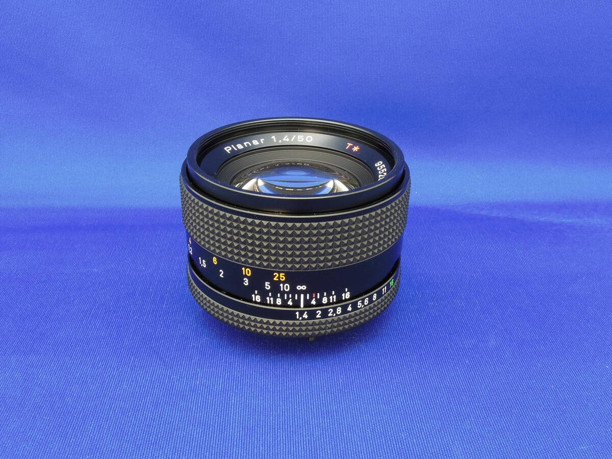 Carl Zeiss Planar T* 50mm F1.4 (MM) 中古価格比較 - 価格.com 【極美