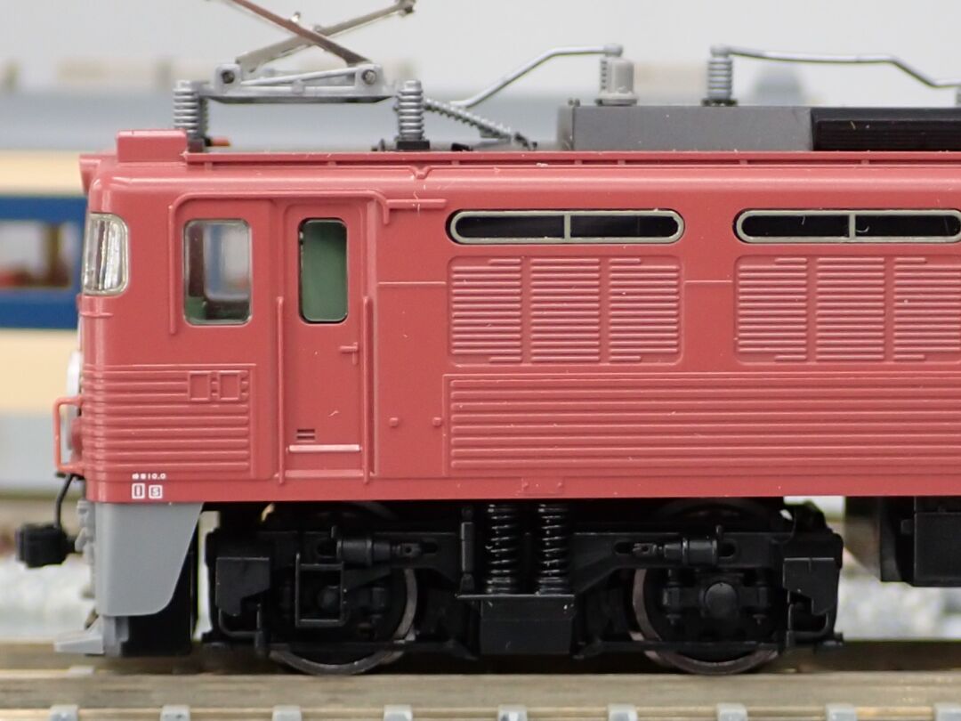 TOMIX EF81-300形電気機関車(1次形・ローズ・田端機関区) 品番：7177