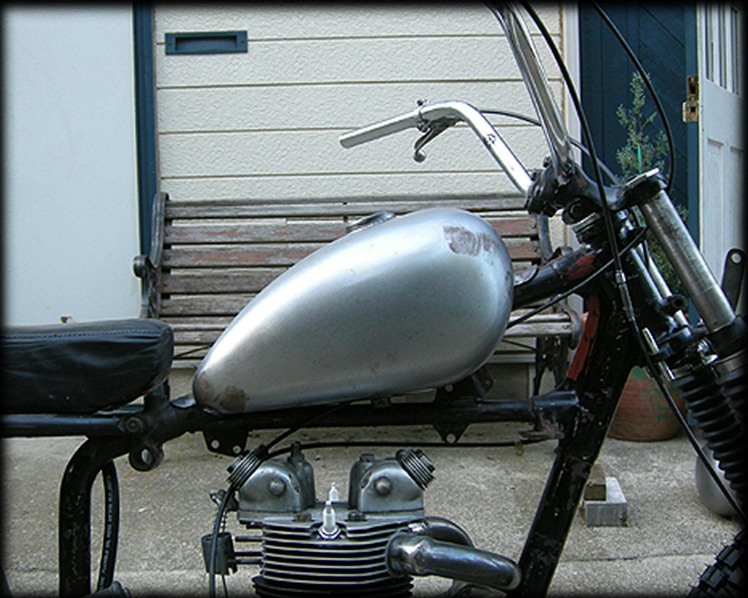 ハーレー用パーツ カスタムパーツの通信販売 ネオファクトリー