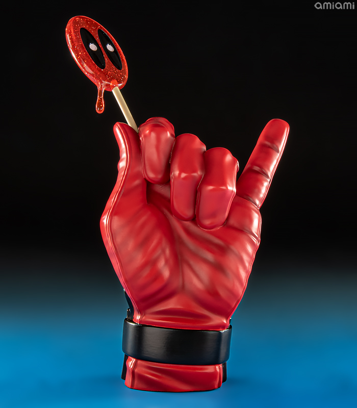 マーベル・コミック 1/1スケール［ヒロイック・ハンド］デッドプール