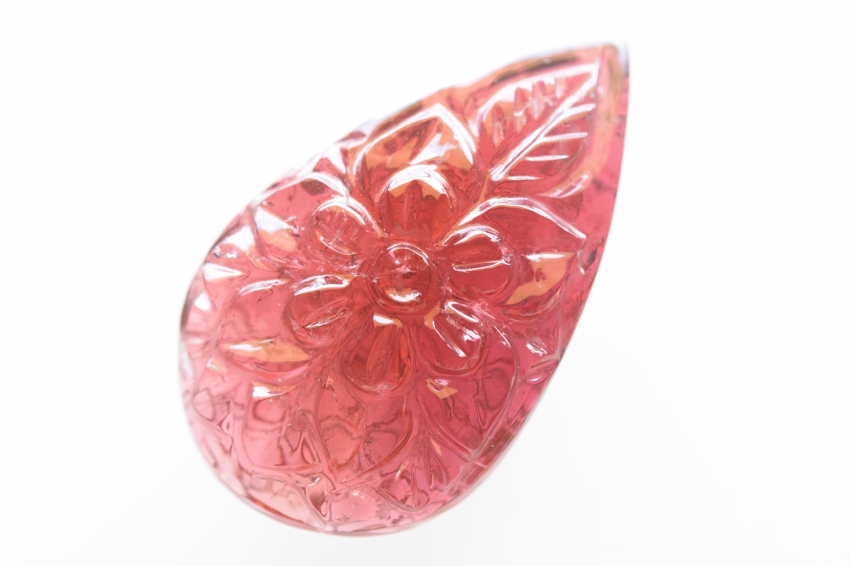 ピンクトルマリン（カービング）【48】ルース・カボション （27.5×16.5mm）