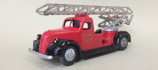 デンマークテクノVOLVO消防車 デンマークテクノVOLVO消防車 デンマーク