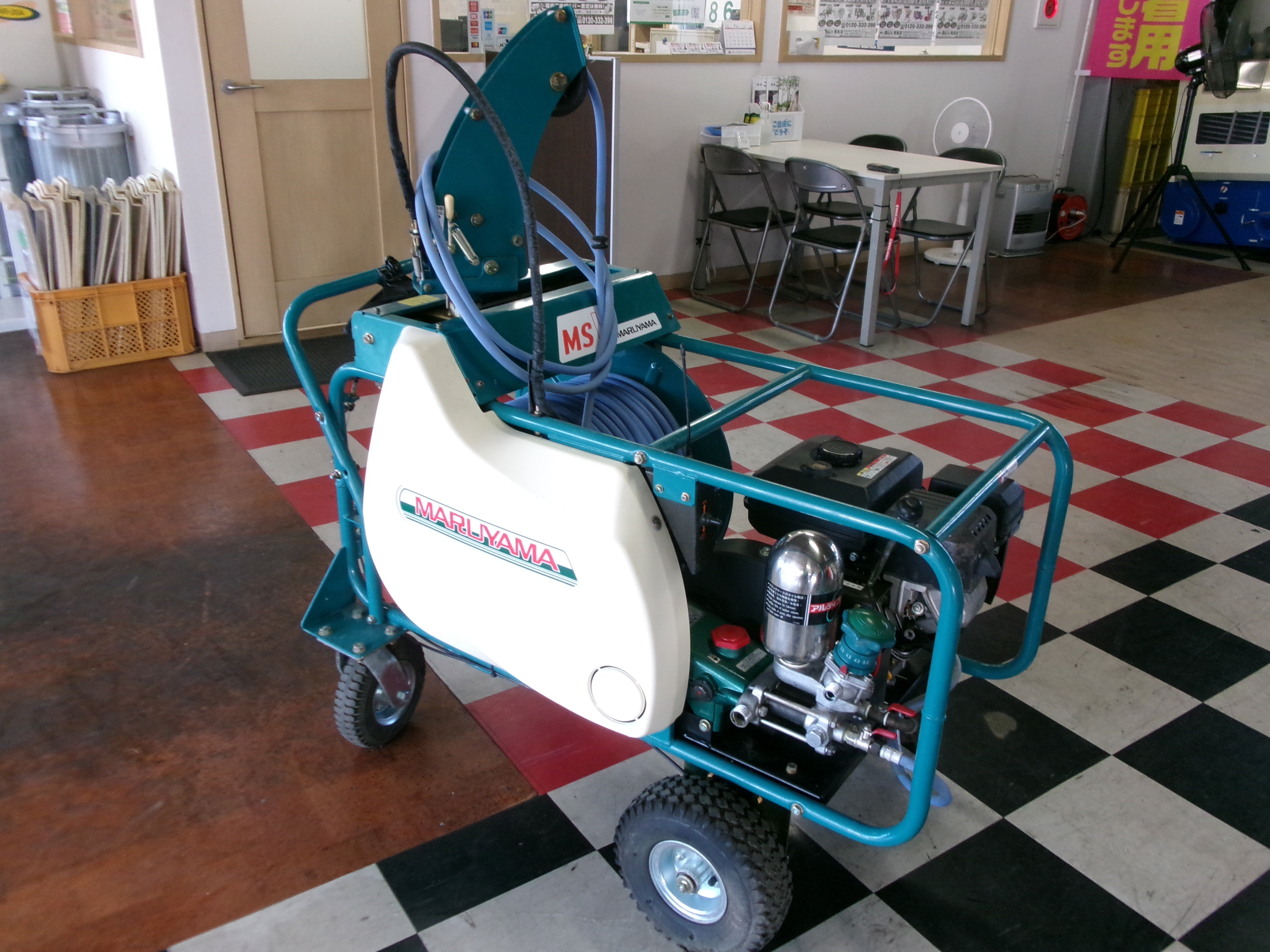 丸山 中古 ラジコン動噴 2チャンネル 自走式 MSV413R2 – 農キング