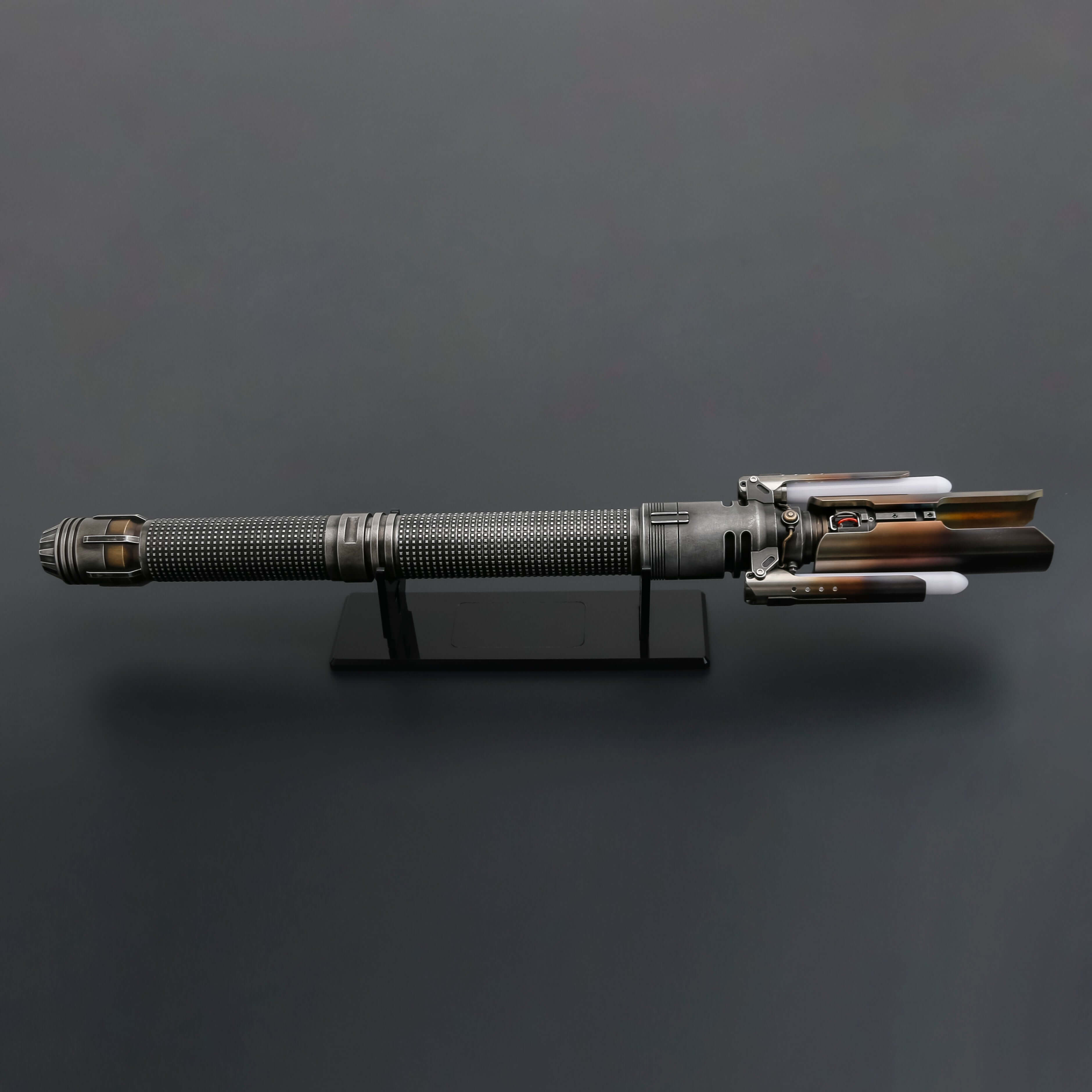 Cal Kestis クロスガード ライトセーバー - 耐久性のあるエレガンス