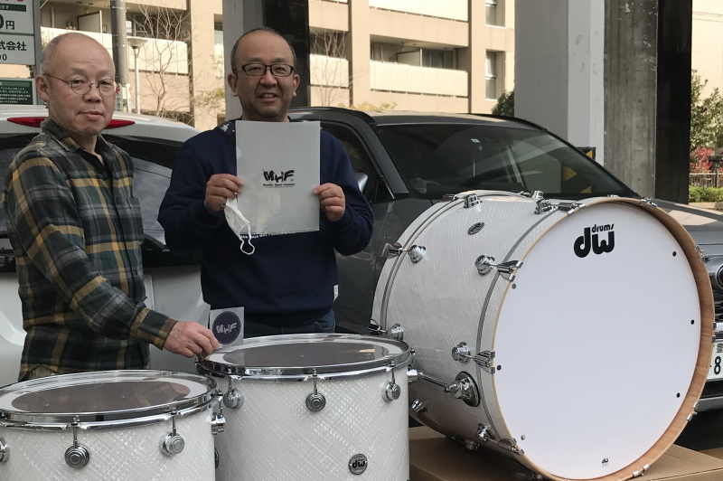 本物】樋口宗孝 使用ドラムグローブ 本物】樋口宗孝 使用ドラム