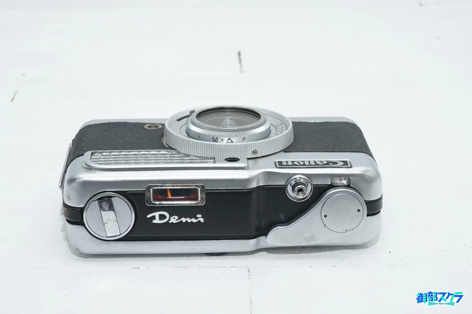 Canon Demi 初代 (1st model) 抜群の写りのハーフサイズカメラ – 御部