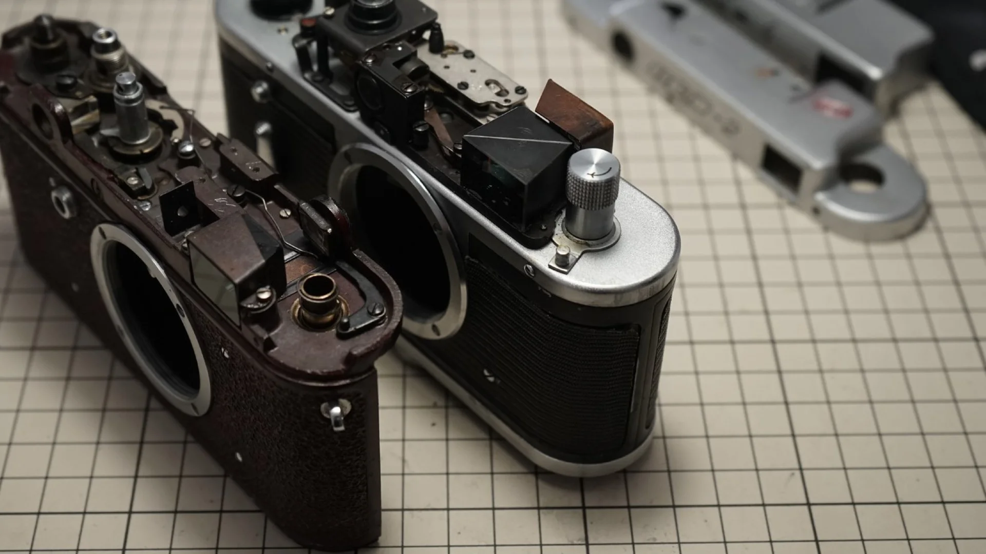 FED-2 旧ソ連製レンジファインダーカメラの特徴・Zorki-4との比較 – 御