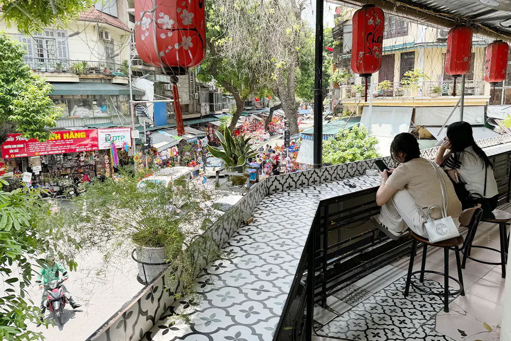 ベトナム 銅鎮 オブジェ ハノイベトナム料理カフェ
