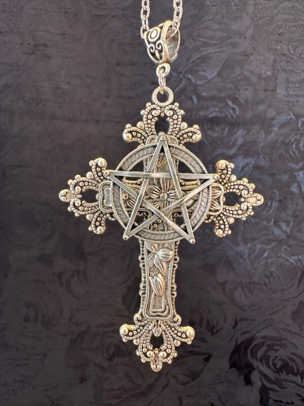 永遠に全ての魔・厄を跳ね返す！五芒星＆十字架 魔術ペンダント
