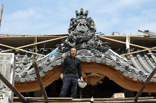 龍の鬼瓦（唐破風）