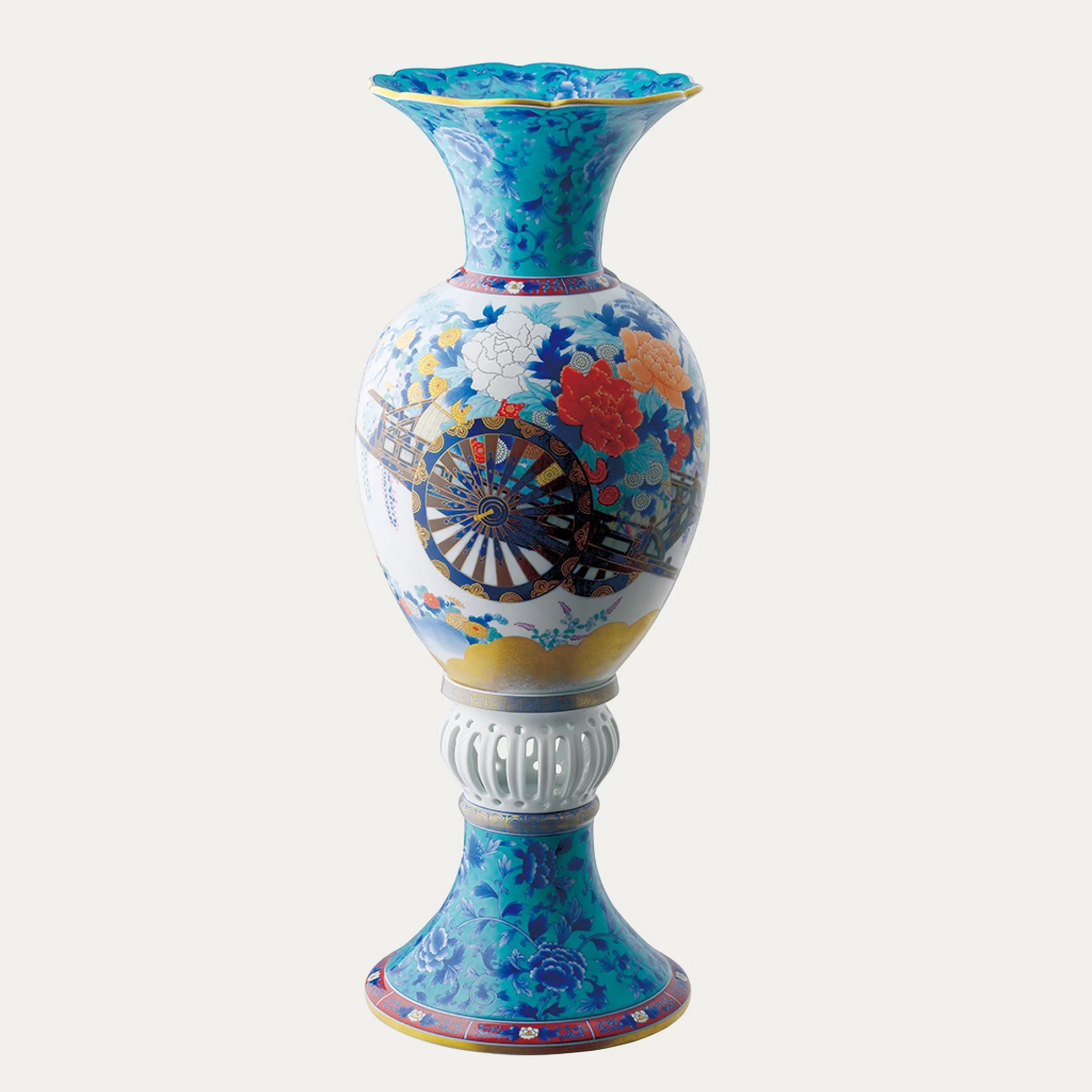 飾り壺 花入れ 花瓶 青華緑彩花車模様）切透飾り壺|