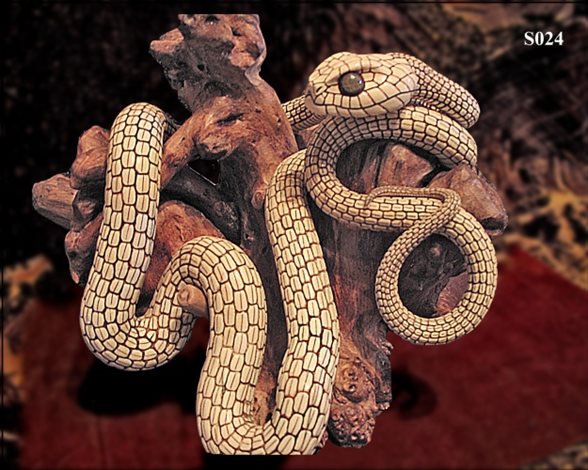 シベリアでマンモスの牙を掘り出して暮らす人々│おそロシ庵