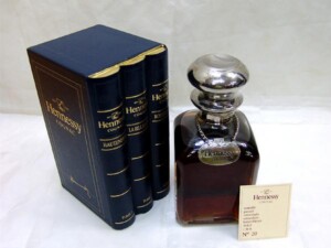 カミュ ミシェル ロイヤル バカラ ブランデー 700ml 替え栓・箱付き