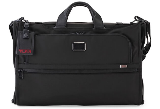 ガーメントバッグ メンズ特集！ビジネスマンが注目すべき選び方の