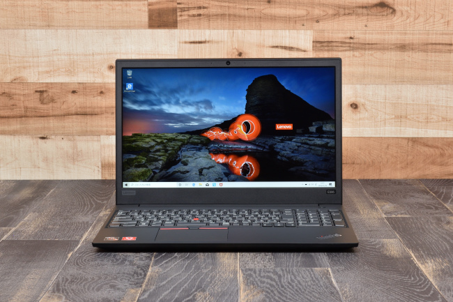 高性能ノートパソコン thinkpad E595