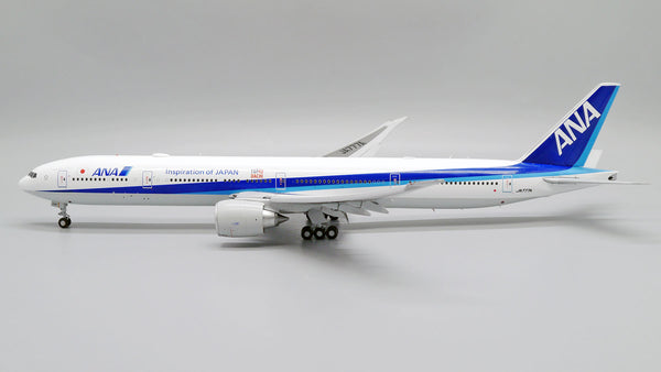 ANA Boeing 777-300 キャラクター塗装 1/200 ANA Boeing 777-300