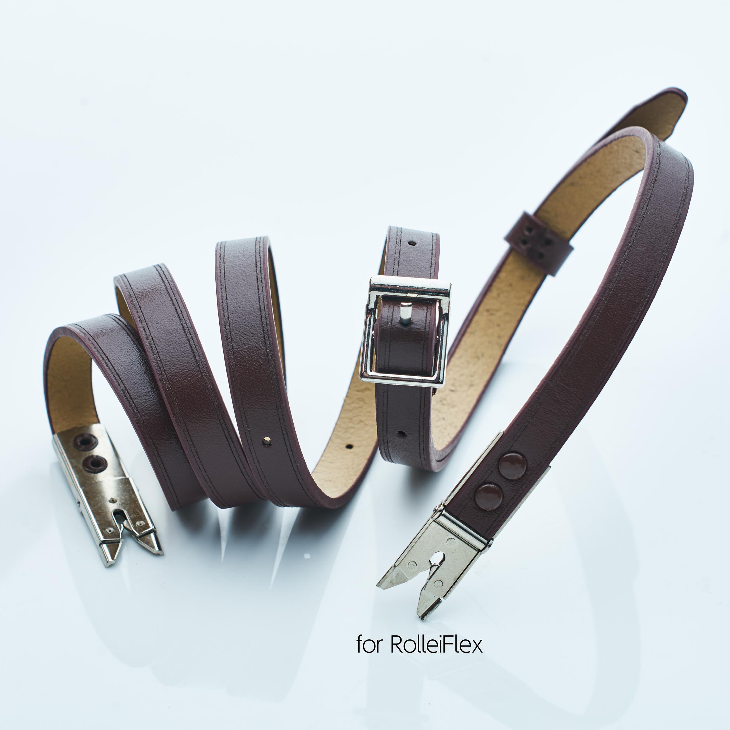 復刻版》for RolleiFlex AKA-Chairo Leather Strap | 使える機材の
