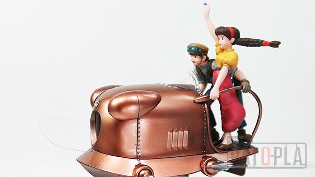 天空の城ラピュタ フラップタープラモデル完成品 ケース付きバンダイ1