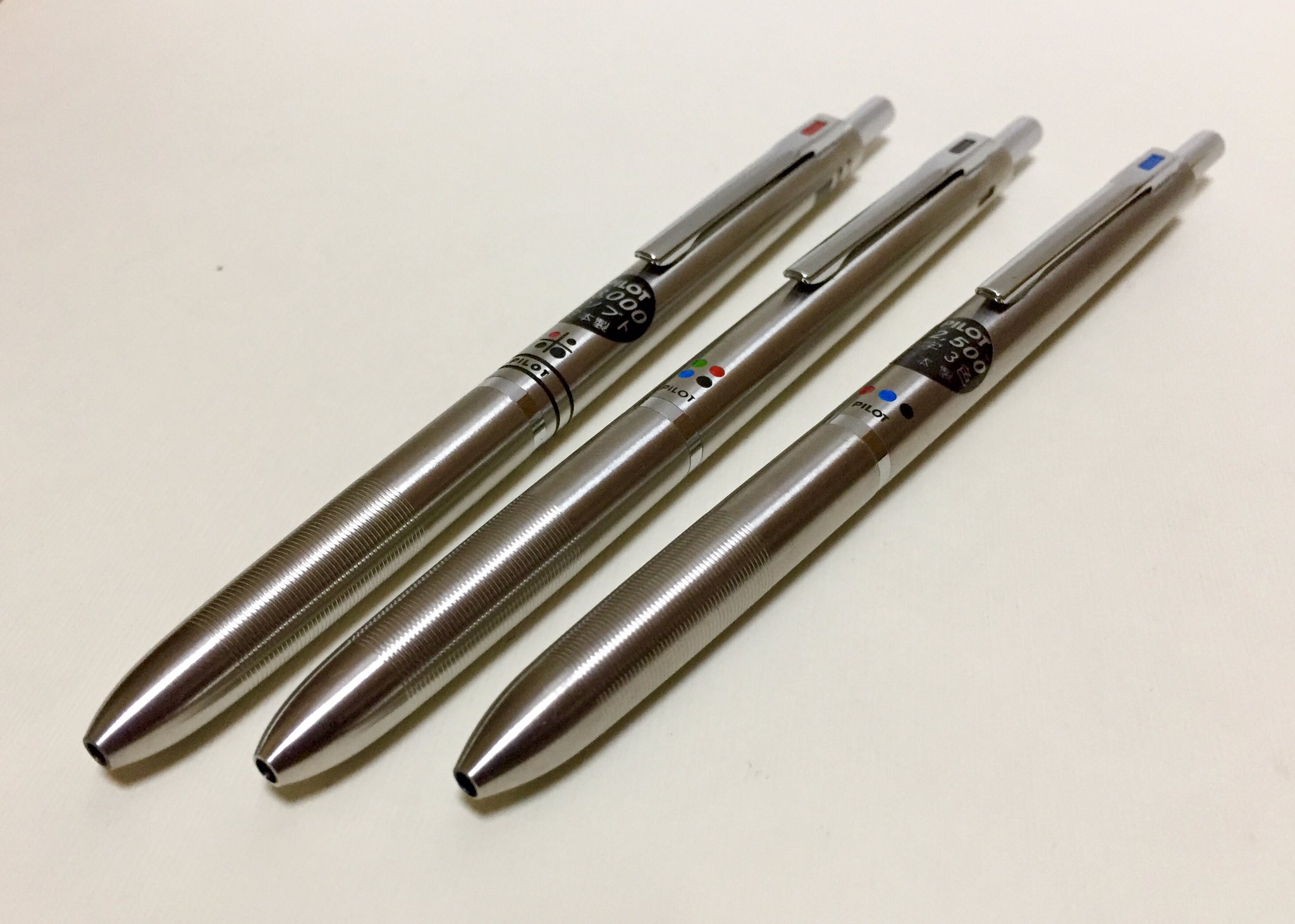 pilot ホソブト 多色ペン 廃盤 廃番 振り子式 【公式通販】