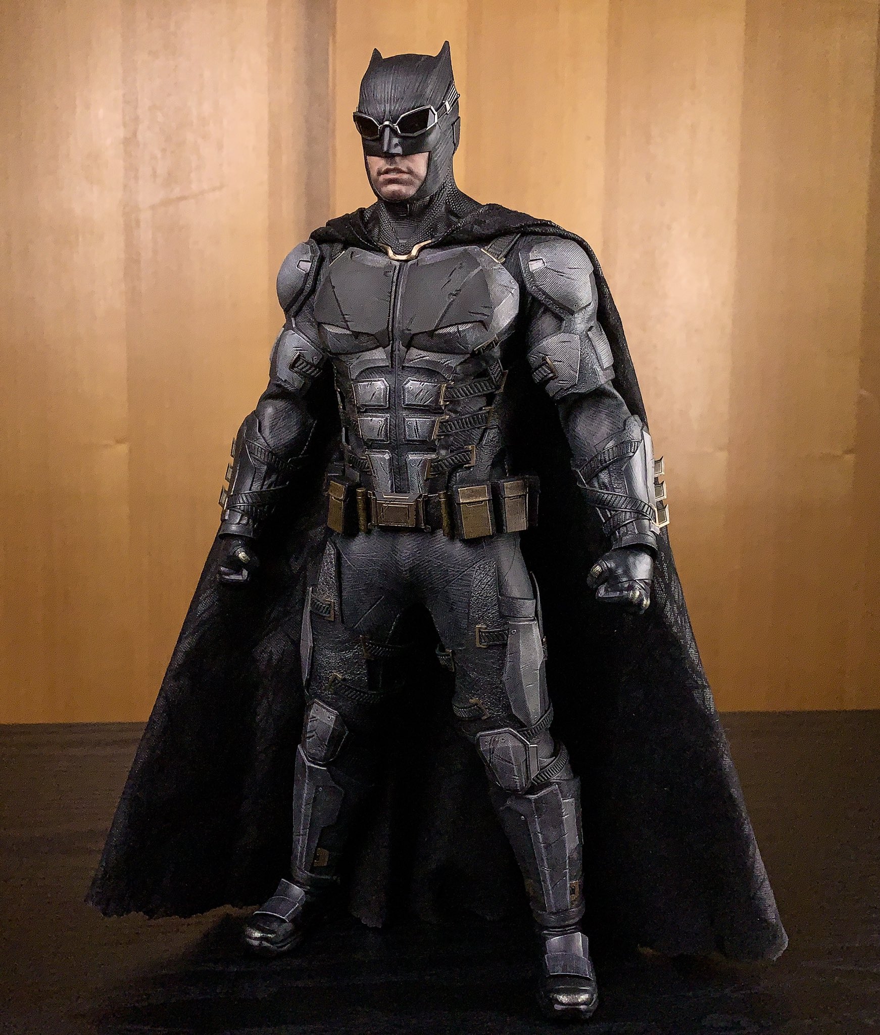 ホットトイズ バットマン タクティカルスーツ ジャスティスリーグ