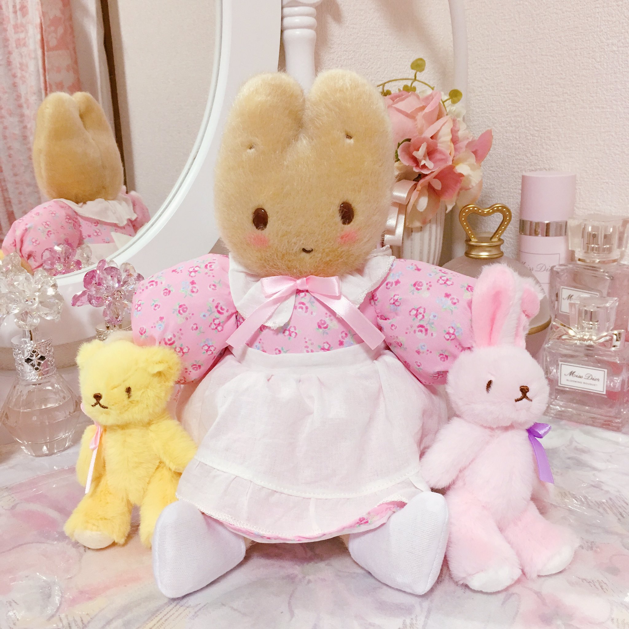 サンリオ レア マロンクリーム カップケーキ ぬいぐるみ ショップ