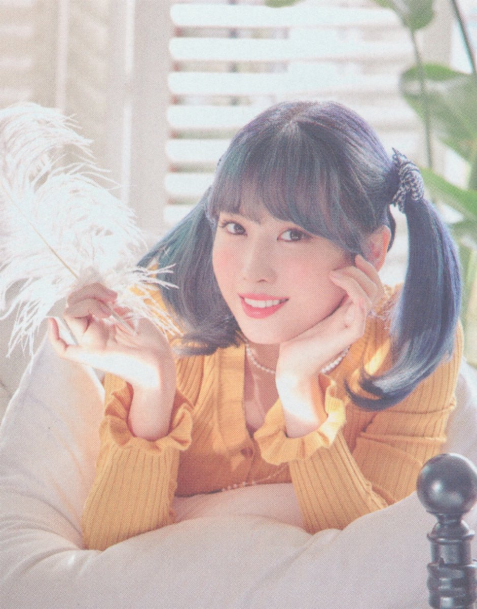 入手困難ATiiSSUアティッシュ TWICE モモさん着用 twice 着用 ATiiSSU