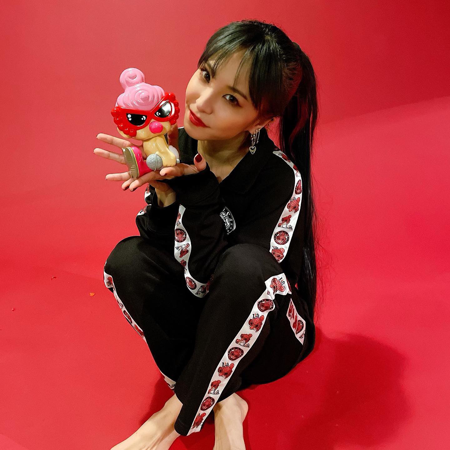 LiSA ヒスミニコラボ ジャージ