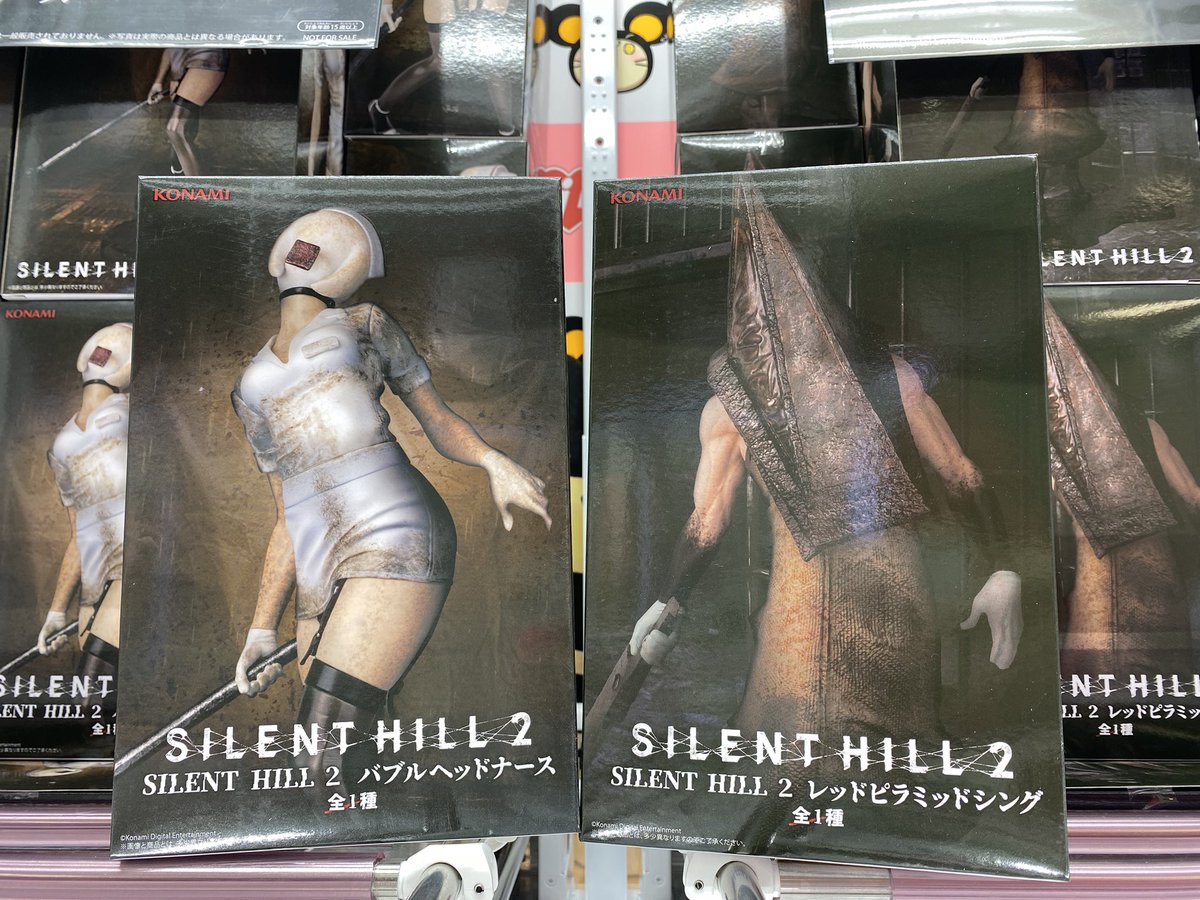 SILENT HILL 2 バブルヘッドナースレッドピラミッドシングフィギュア