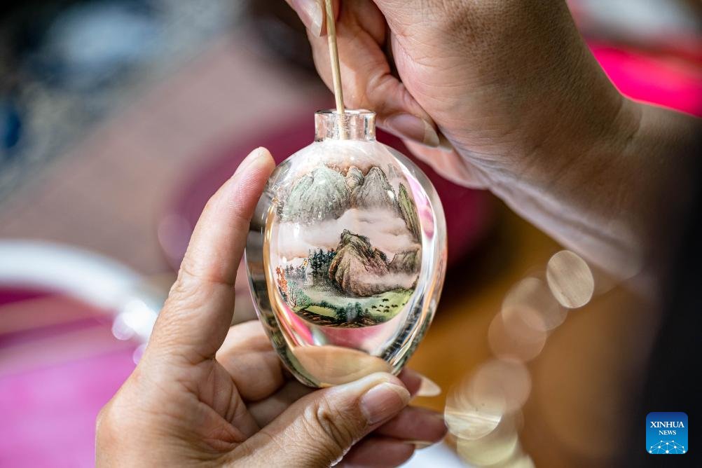 鼻煙壷（びえんこ）3本セット 瓶の内側に描画 鼻煙壷（びえんこ）3本